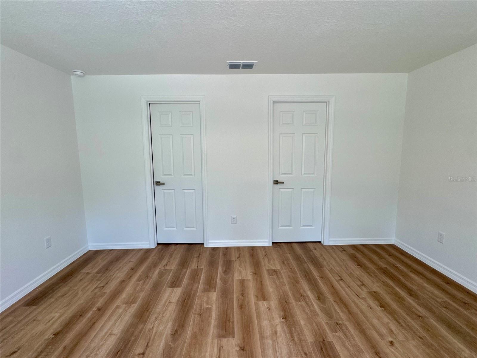 INVERNESS HIGHLANDS SOUTH - Residential Lease