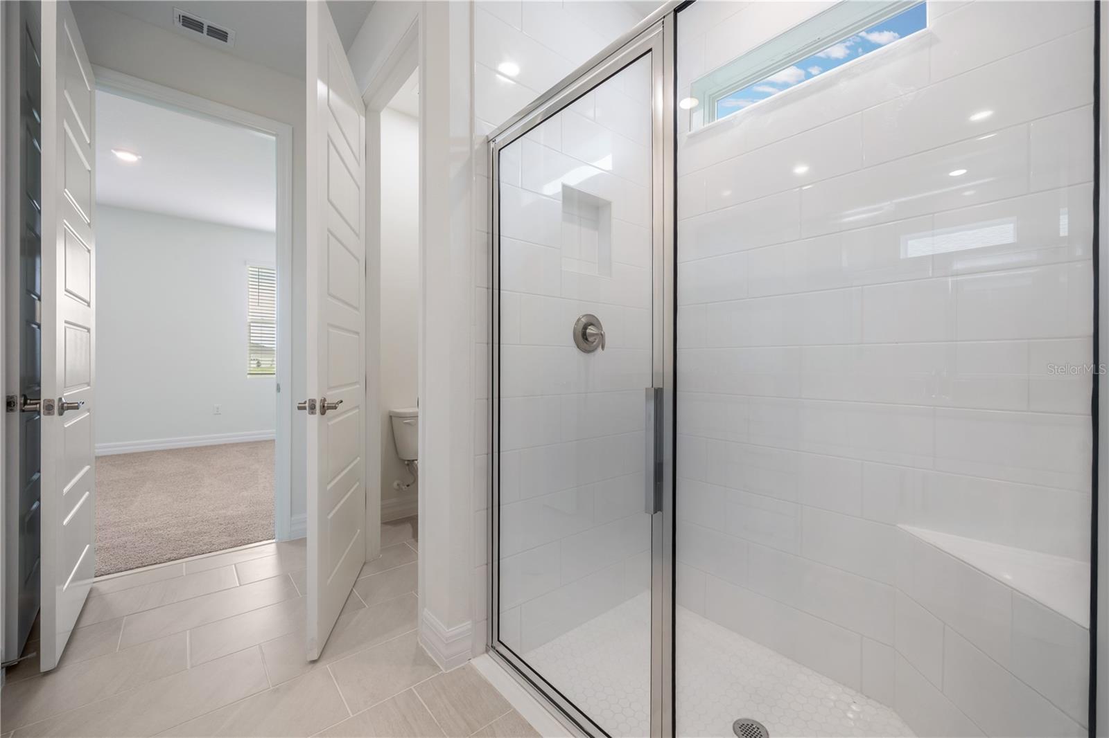 LAKES OF MOUNT DORA - Residential