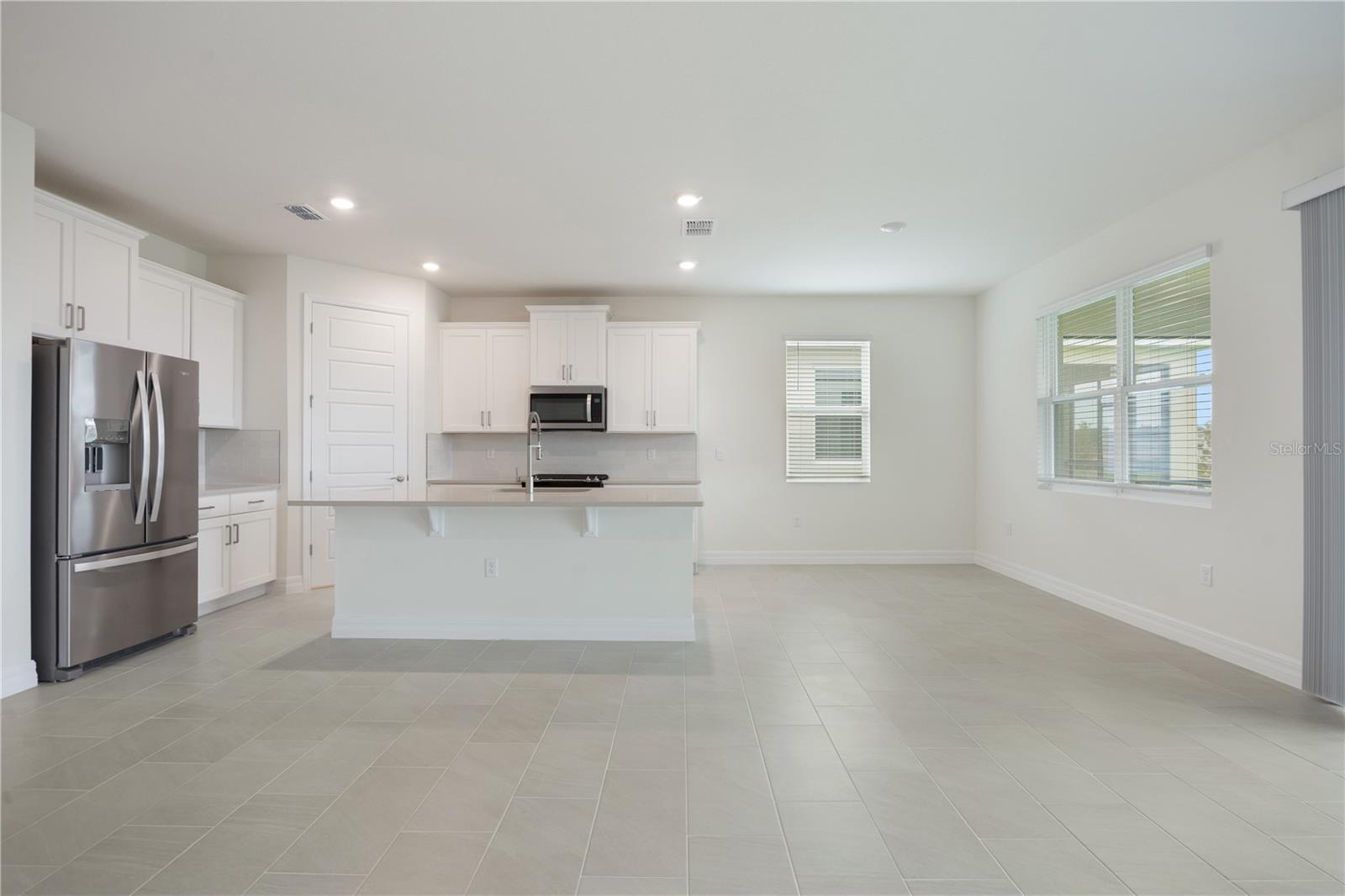 LAKES OF MOUNT DORA - Residential