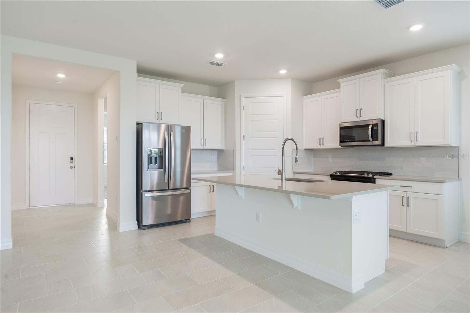 LAKES OF MOUNT DORA - Residential