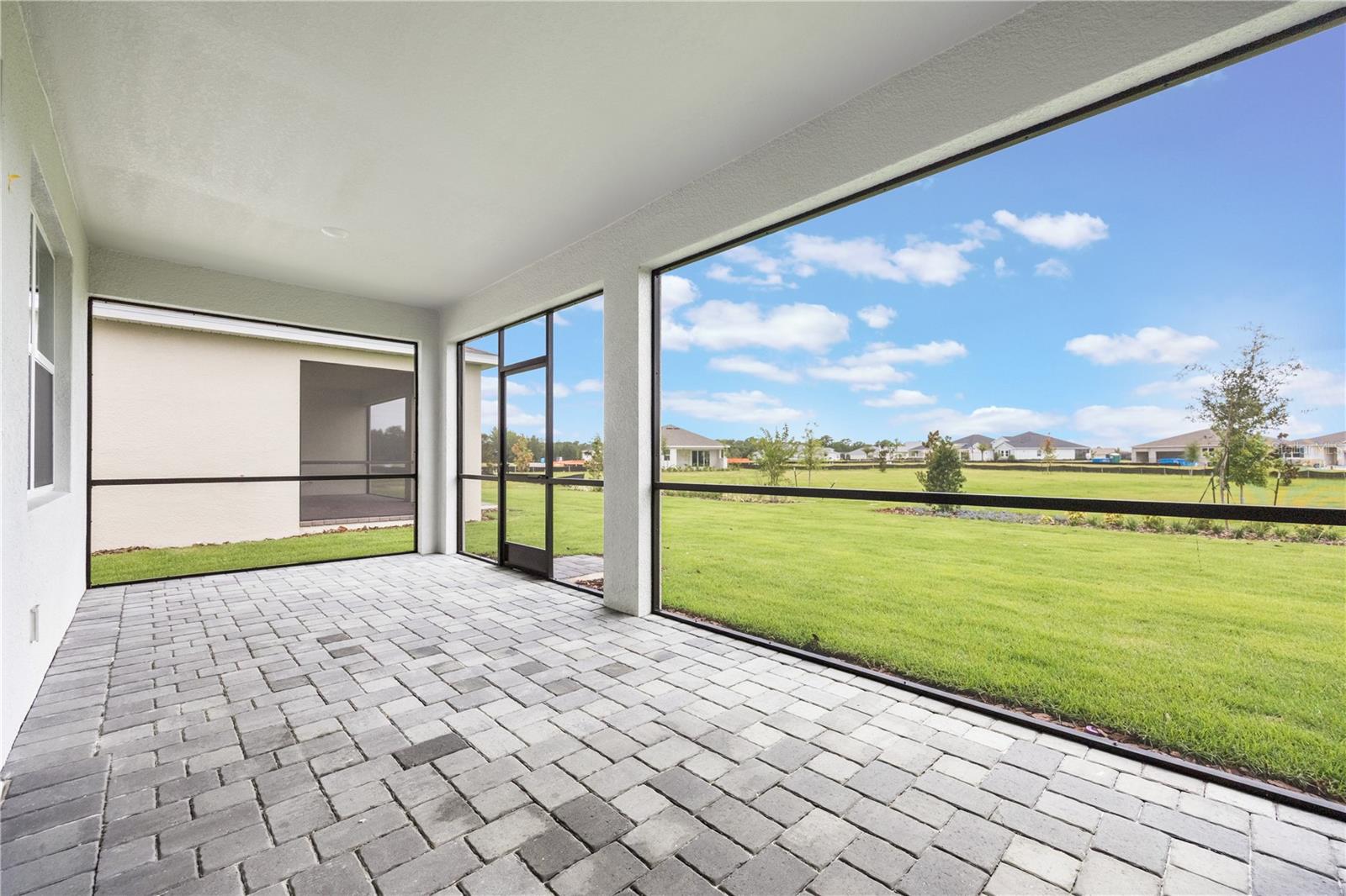 LAKES OF MOUNT DORA - Residential