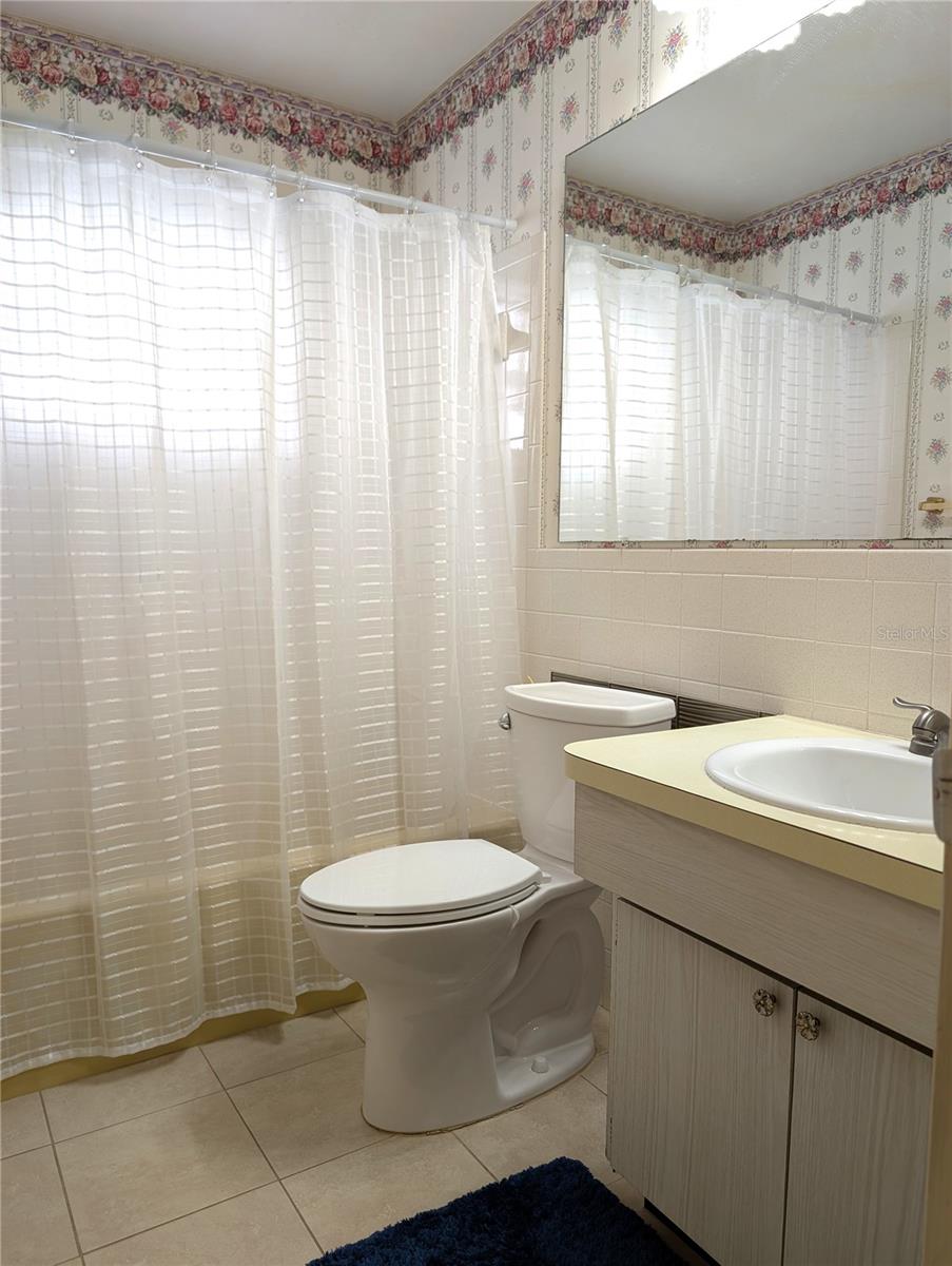 MAINLANDS OF TAMARAC BY THE GULF TWO CONDO - Residential