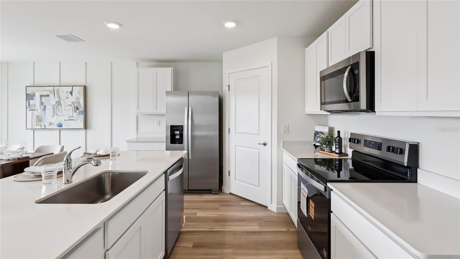 TRIUMPH SOUTH - Residential