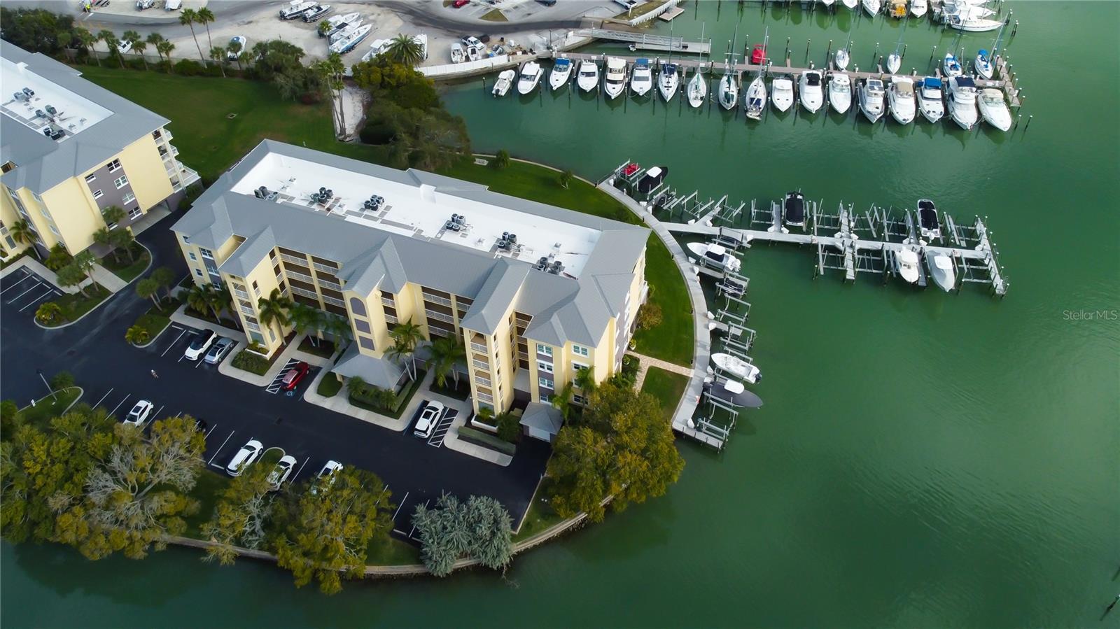 SNUG HARBOUR CONDO - Residential