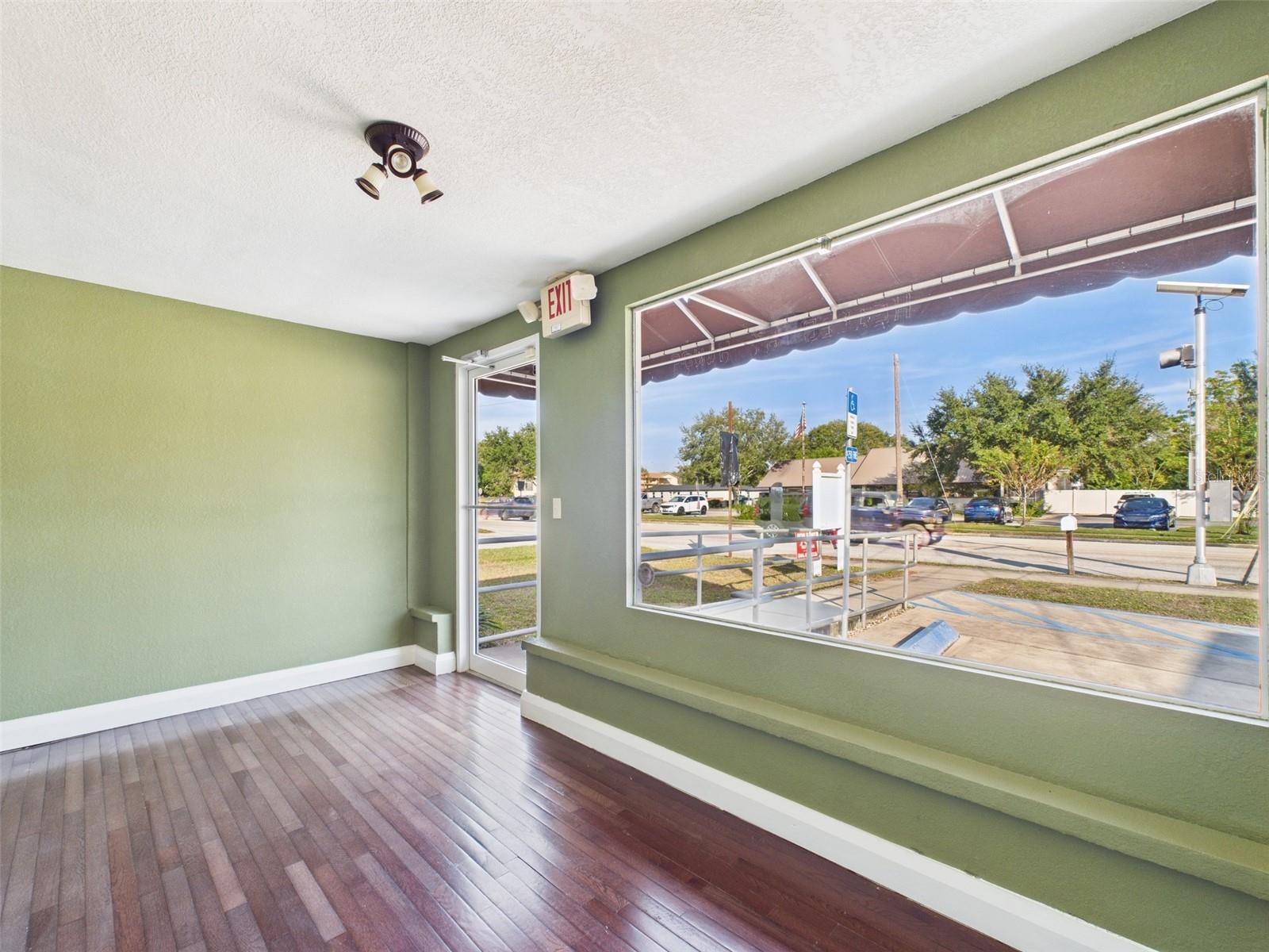 TWIN LAKE PARK SUB - Commercial Sale