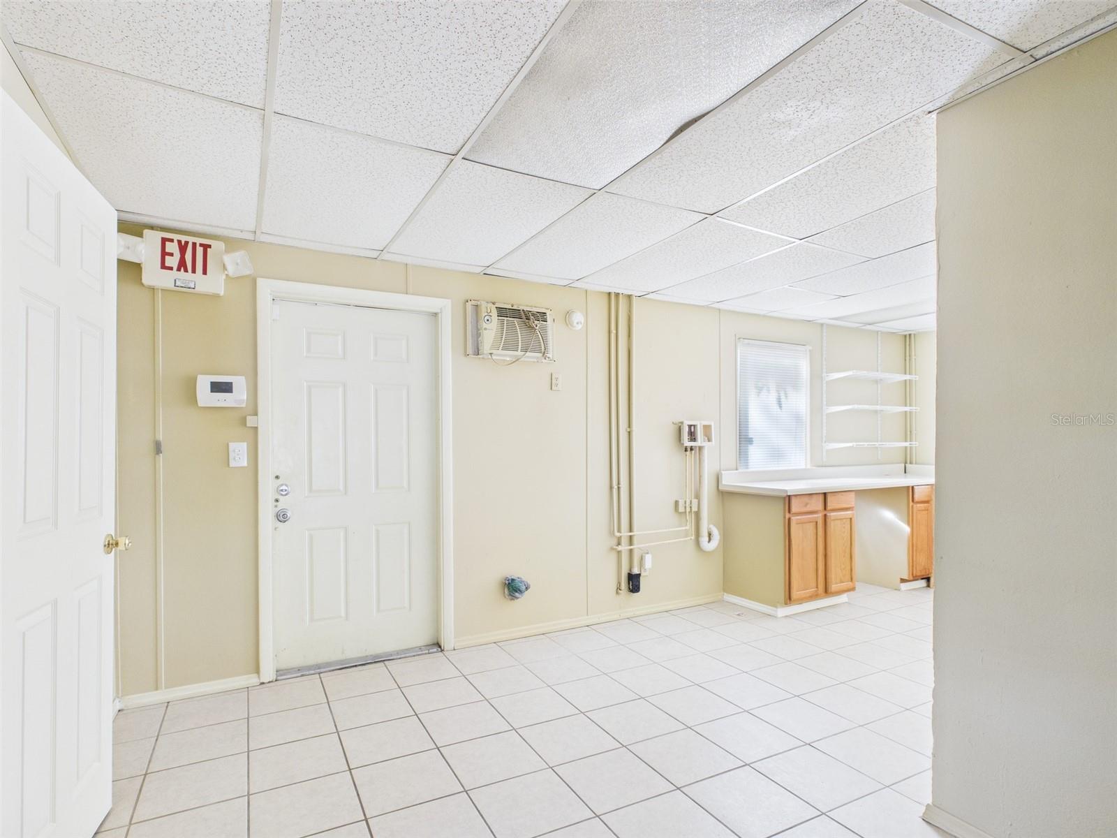 TWIN LAKE PARK SUB - Commercial Sale