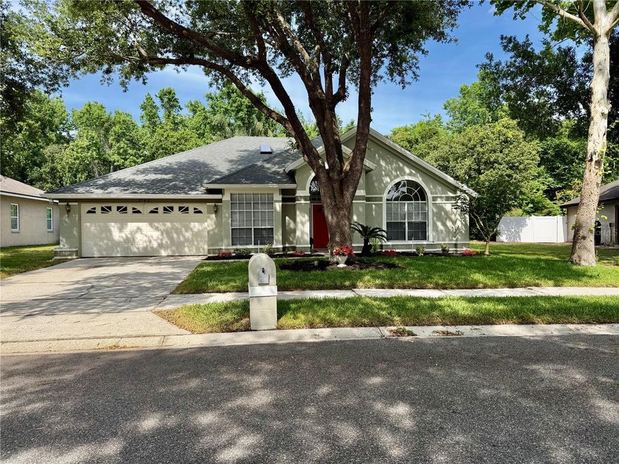 BEAUTIFUL and PRISTINE 4BR/ 3BA/ 2 CAR GAR. POOL HOME backing to CONSERVATION!!,CONSERVATION!!, CONSERVATION!! on CUL-DE-SAC STREET in GOLF COURSE COMMUNITY of Twin Rivers!! LIGHT, BRIGHT, OPEN, and SPACIOUS--you will absolutely love the layout of this home… 3-way split bedroom plan!! HIGH CEILINGS with SKYLIGHTS!! FRESH INTERIOR PAINT THROUGHOUT!! BRAND NEW CARPETING in ALL BEDROOMS!  NEWLY RESURFACED POOL!! NEW WATER HEATER! NEW GARAGE DOOR OPENER! NEWER ROOF 2016! WATER TREATMENT SYSTEM!! Kitchen features STAINLESS STEEL APPLIANCES!! REPLUMBED 2011! You will love the PRIVACY of the location of this home, backing to the conservation and being located on a cut-de-sac street!  Excellent proximity to UCF, major highways, and SHOPPING! 30 minutes from DISNEY! EXCELLENT SEMINOLE COUNTY "A" SCHOOLS!!