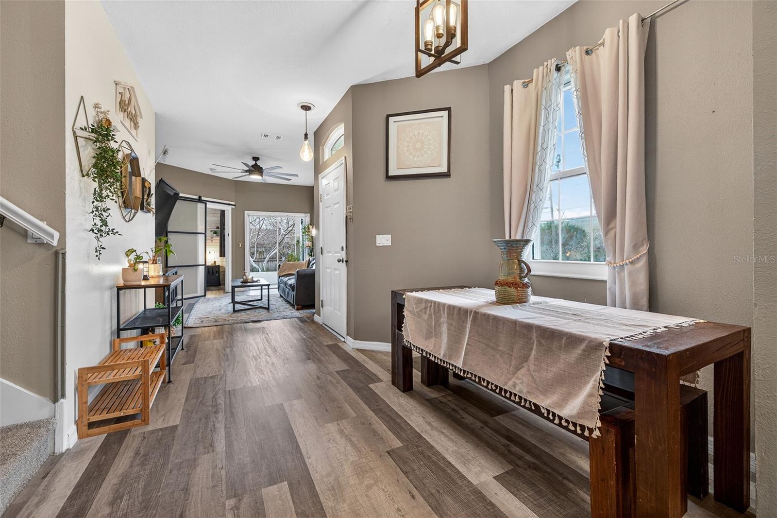 WILLOW LAKE - Residential