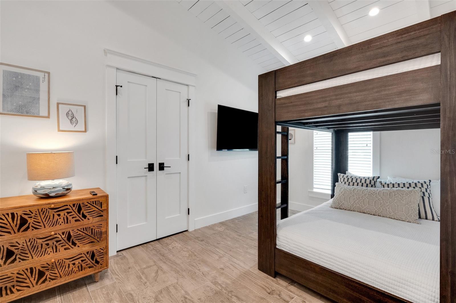 BAY PALMS ADD - Residential