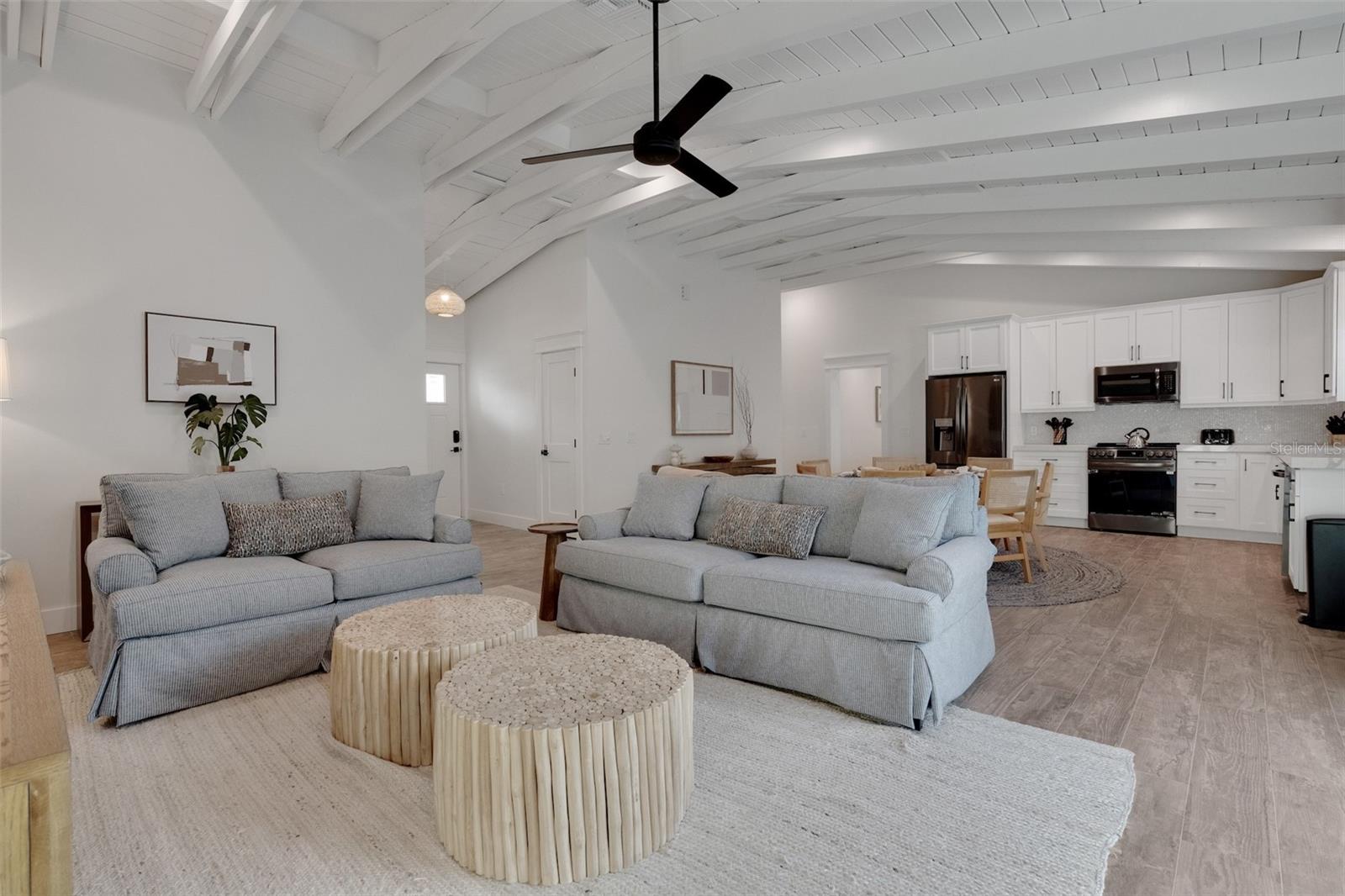 BAY PALMS ADD - Residential