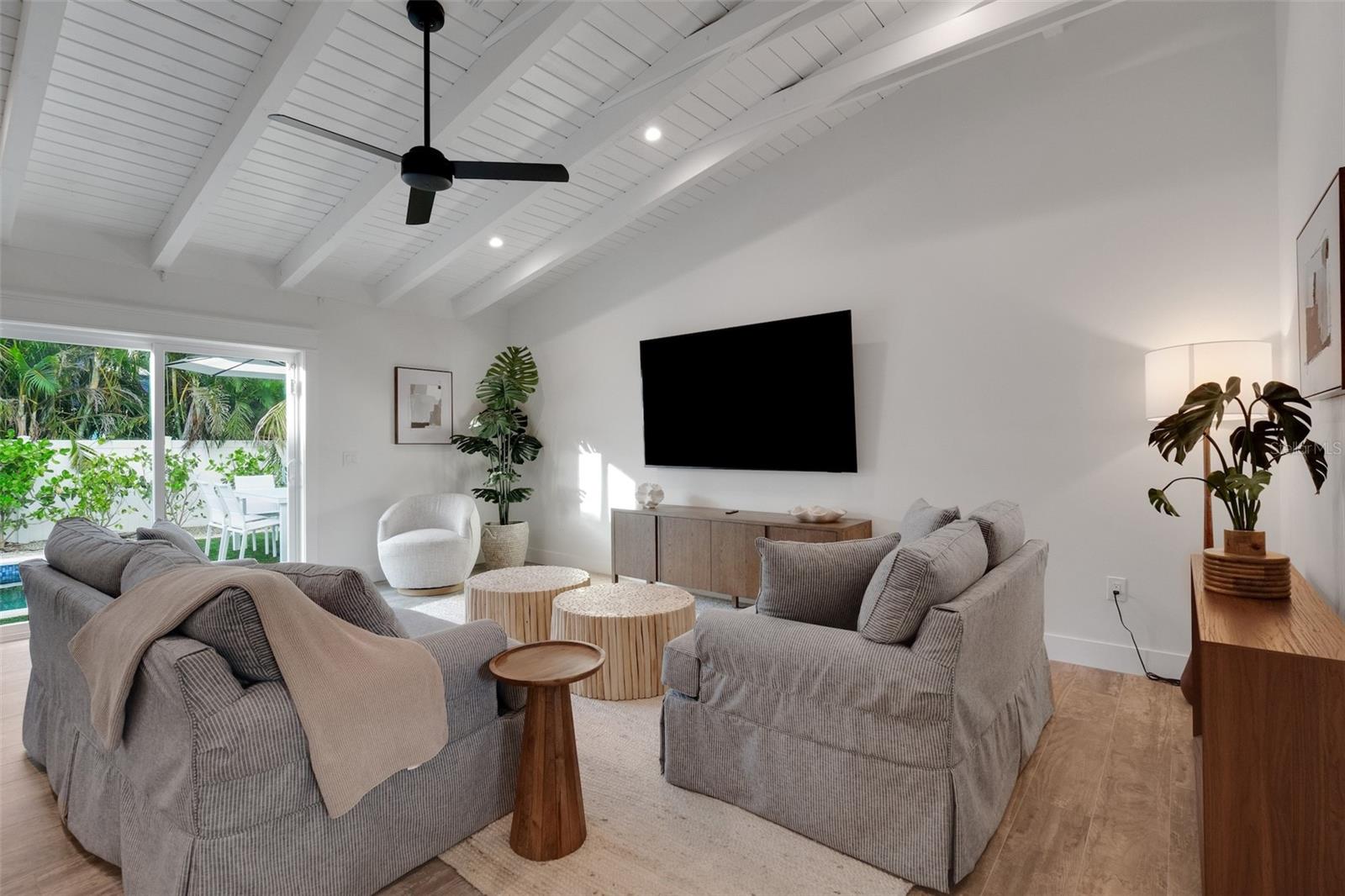 BAY PALMS ADD - Residential