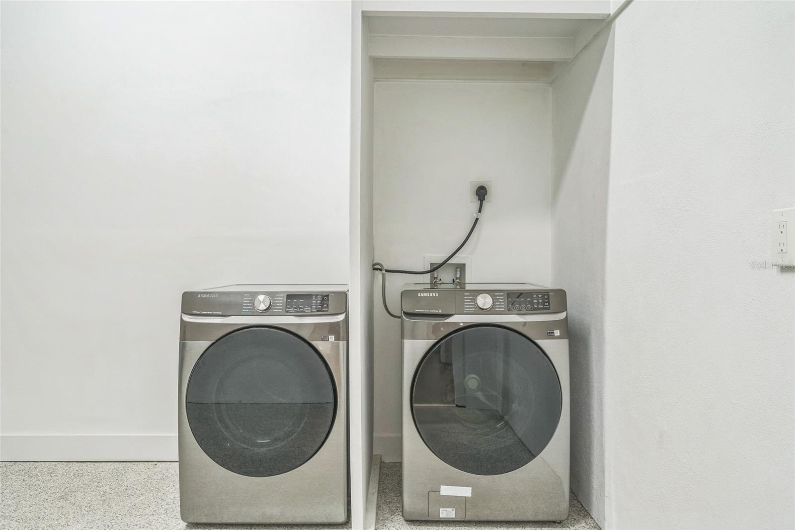 BAY PALMS ADD - Residential