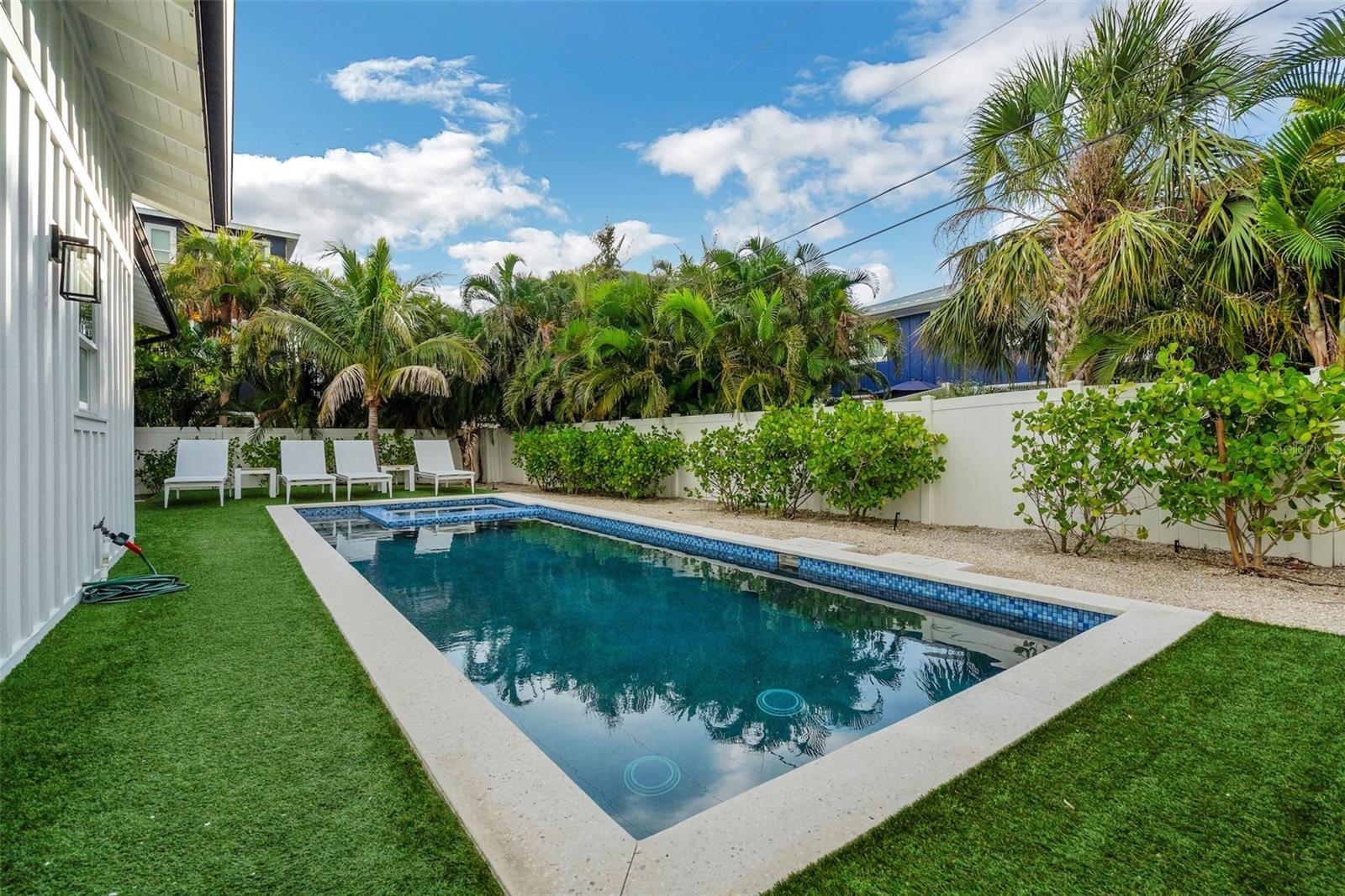 BAY PALMS ADD - Residential