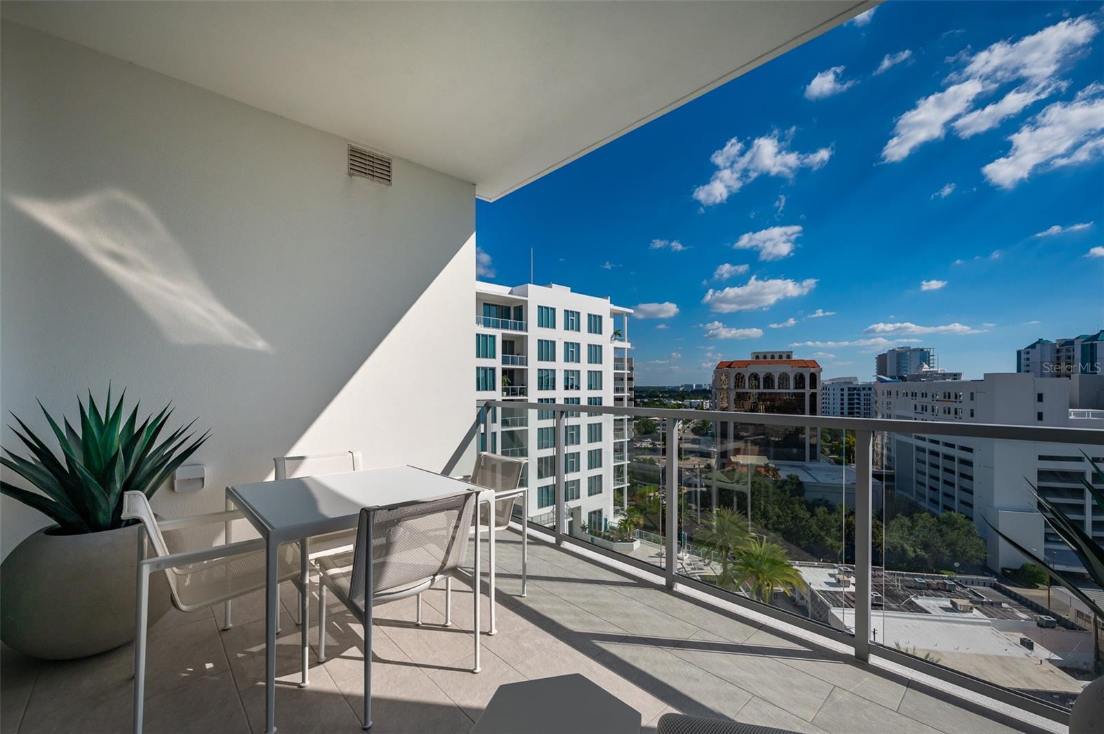 MARK SARASOTA CONDOMINIUM - Residential