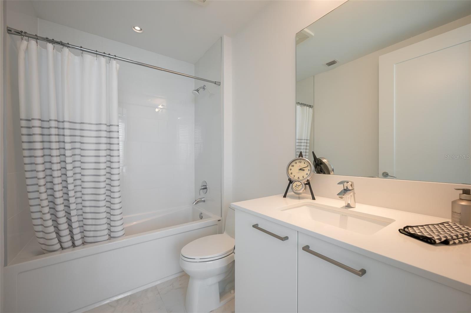 MARK SARASOTA CONDOMINIUM - Residential