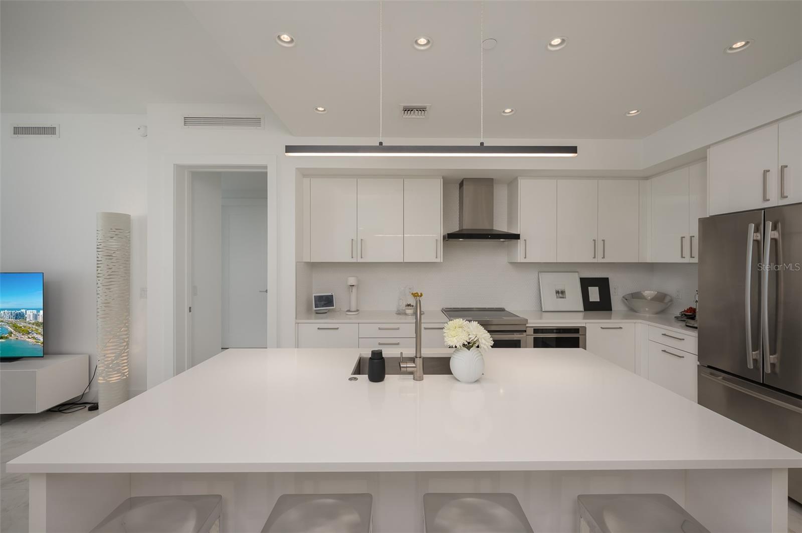MARK SARASOTA CONDOMINIUM - Residential