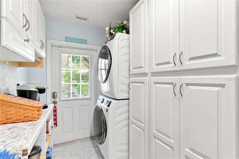 Tiny photo for 1520 SE Pinwheel Drive, Crystal River, FL 34429 (MLS # TB8536895)