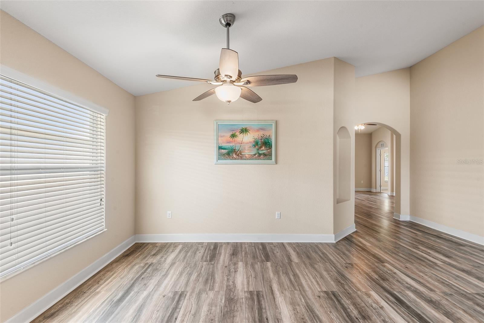 LAKERIDGE ESTATES - Residential