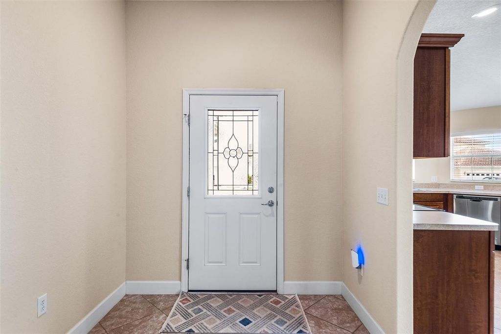 Photo of 2037 Lakeridge Drive, Winter Haven, FL 33881 (MLS # L4960883)