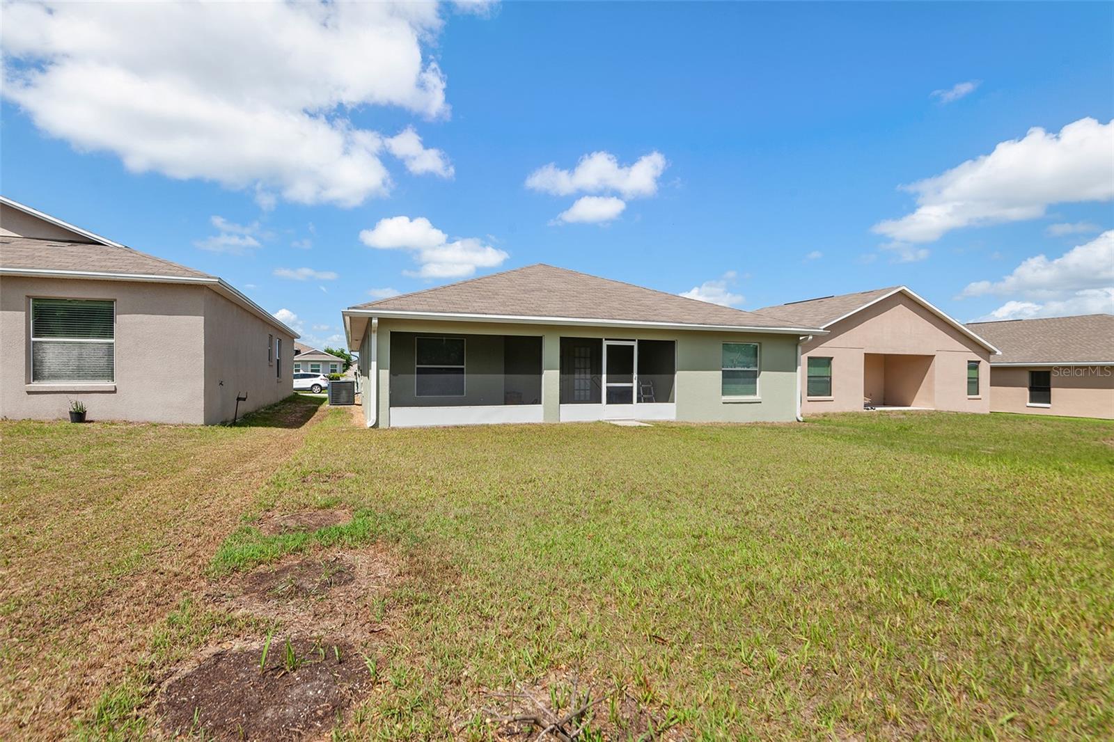 LAKERIDGE ESTATES - Residential