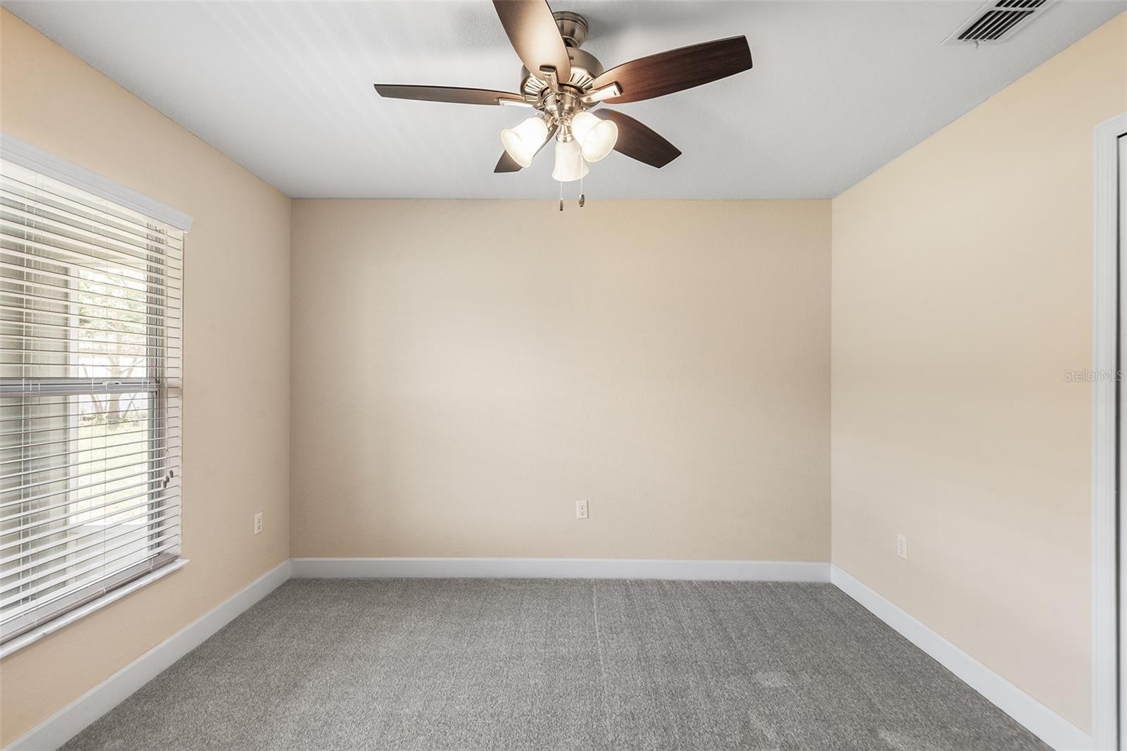 LAKERIDGE ESTATES - Residential