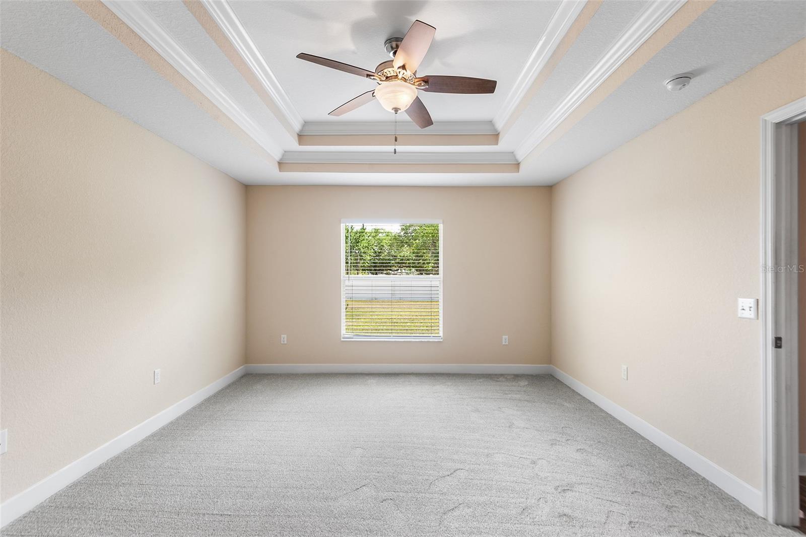 LAKERIDGE ESTATES - Residential