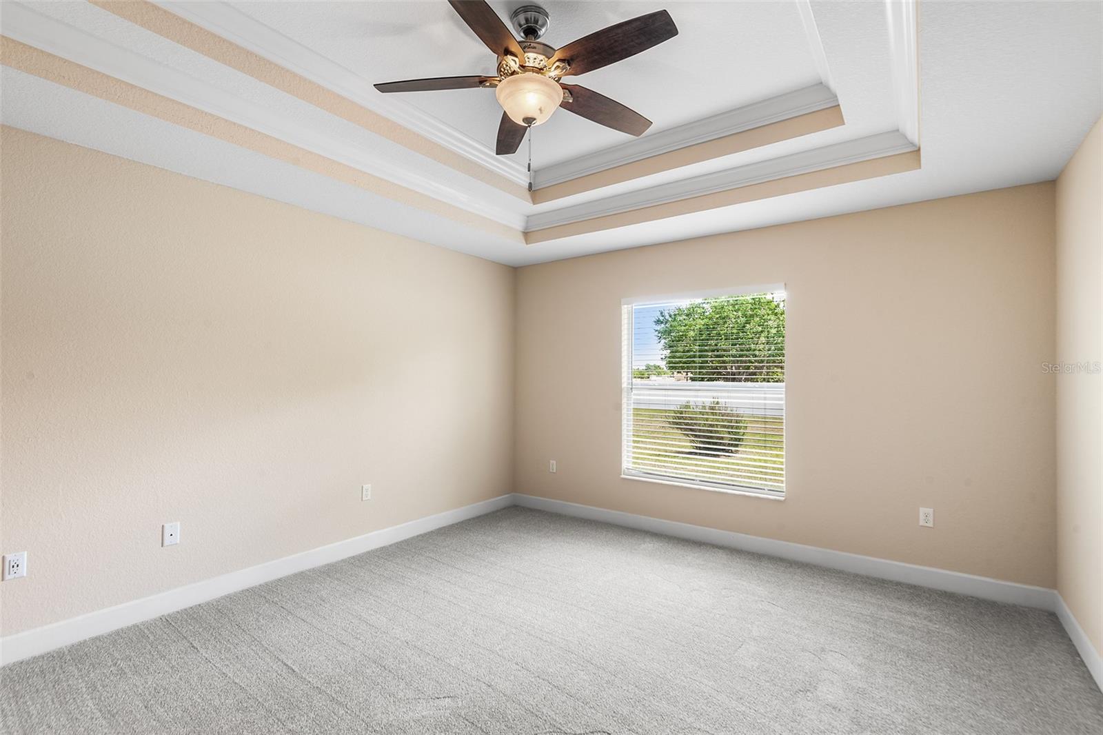 LAKERIDGE ESTATES - Residential