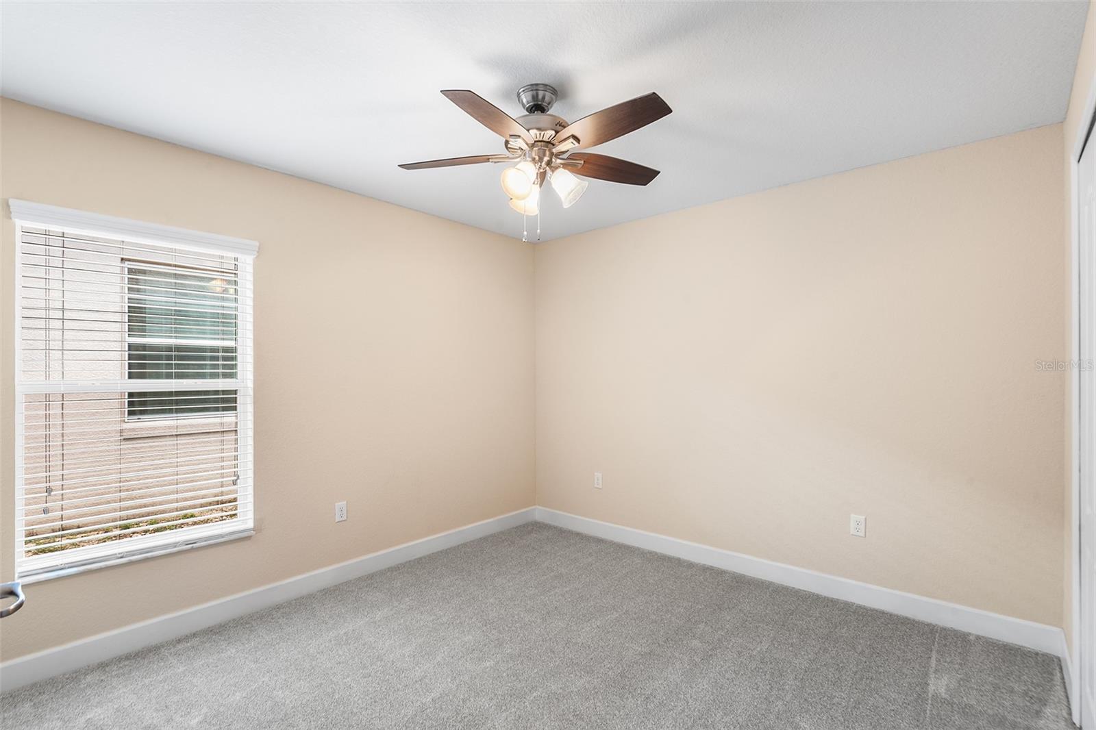 LAKERIDGE ESTATES - Residential