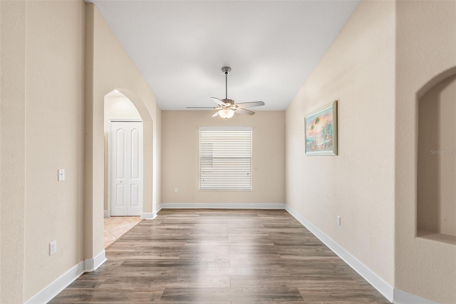 LAKERIDGE ESTATES - Residential