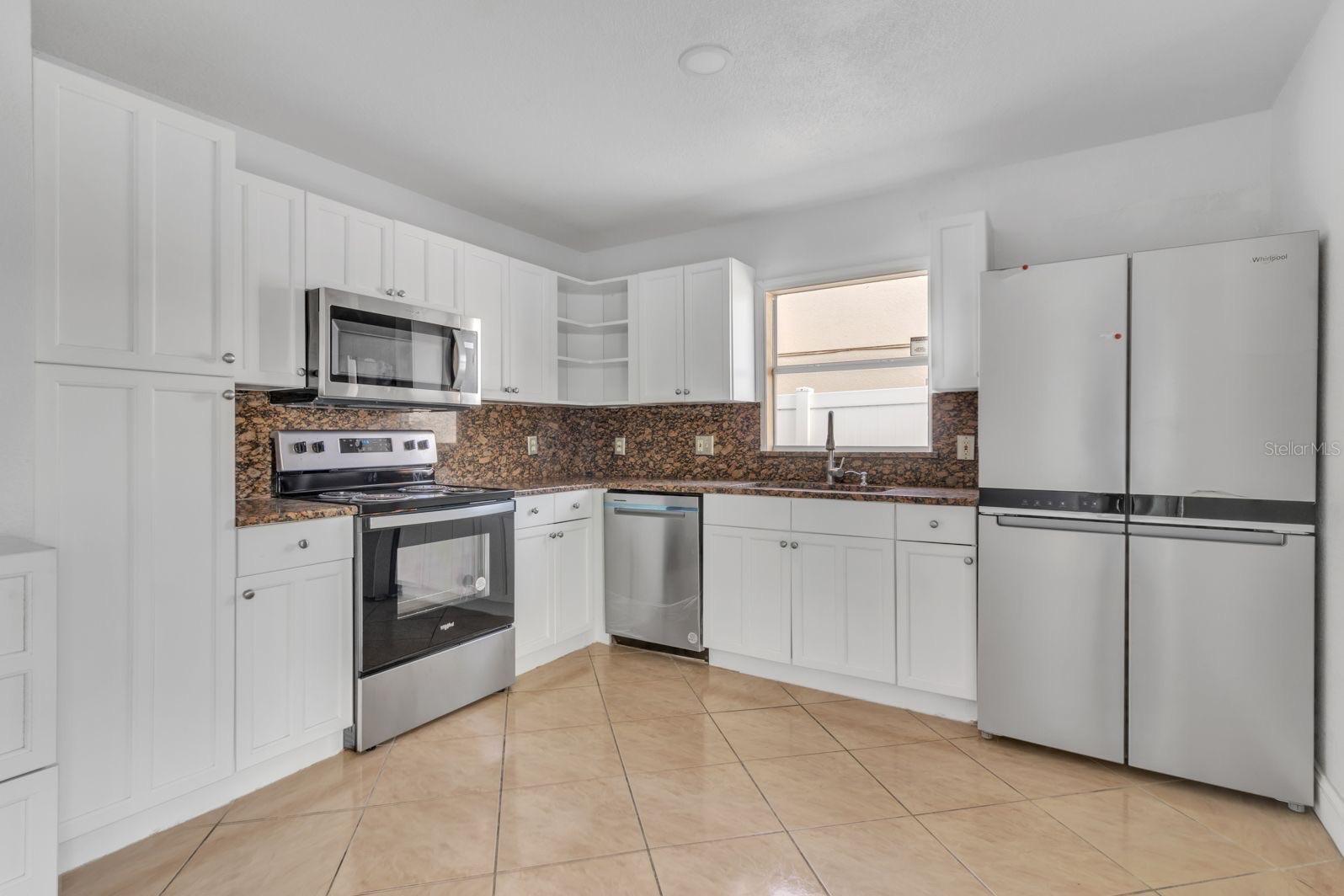 MARISOL PH 4 - Residential Lease