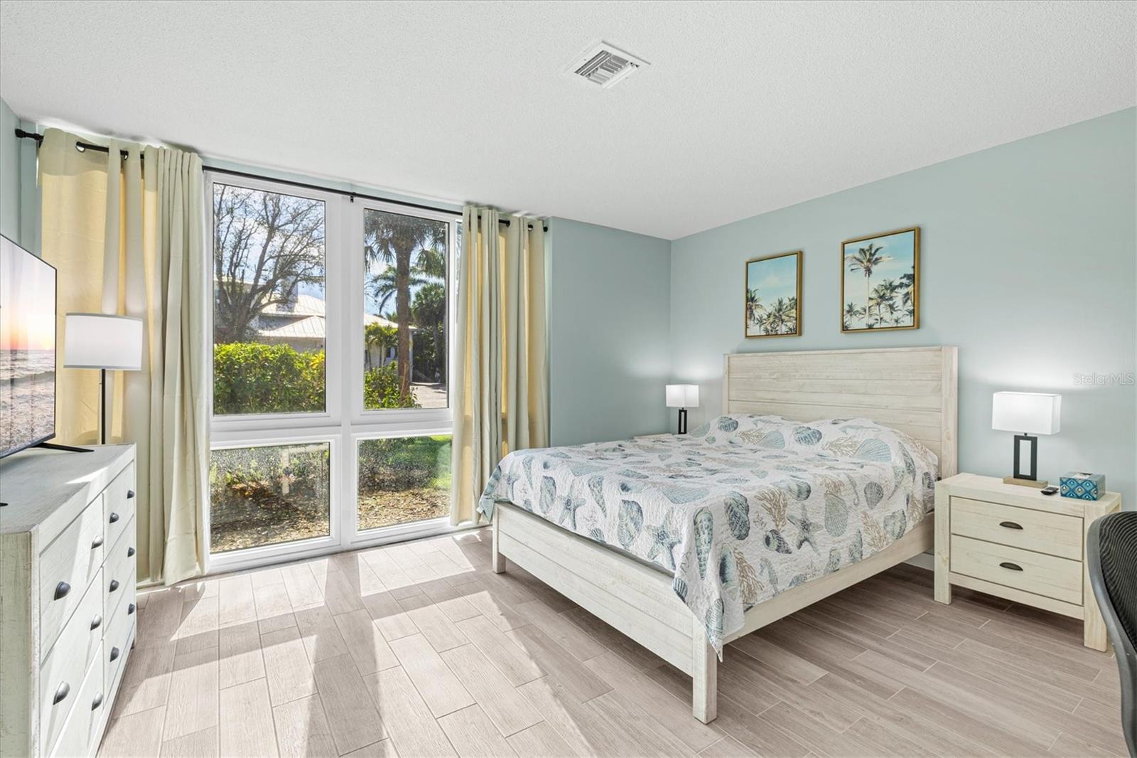 KINGSTON ARMS - Residential