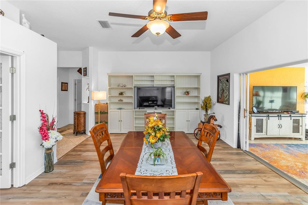 Photo of 5025 St Andrews Arcade, Leesburg, FL 34748 (MLS # G5104158)