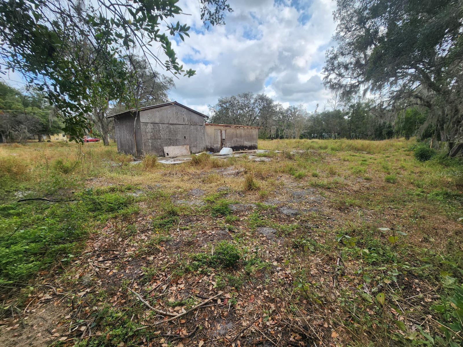 UNPLATTED - Land