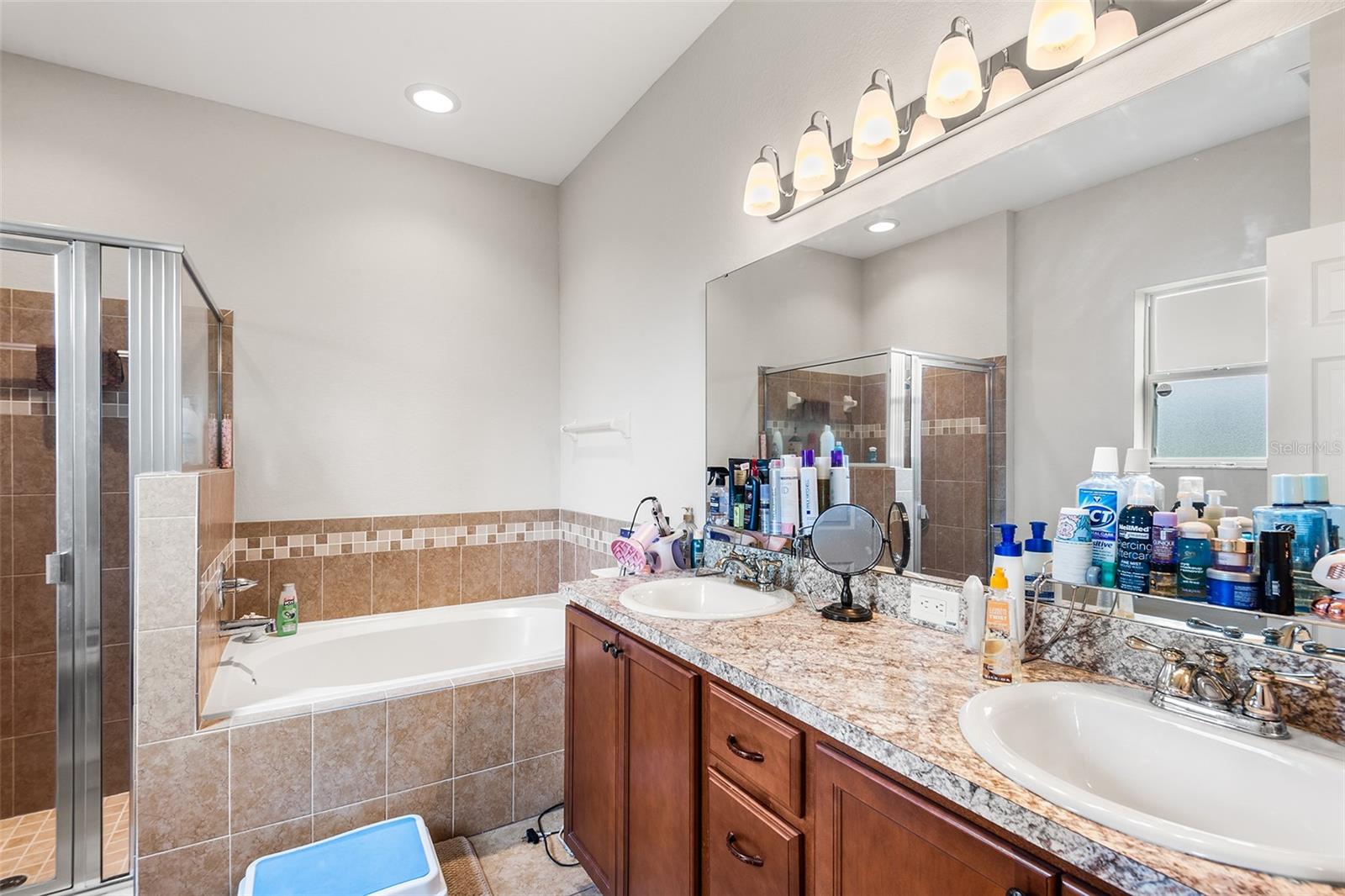 HILLS OF ARIETTA - Residential