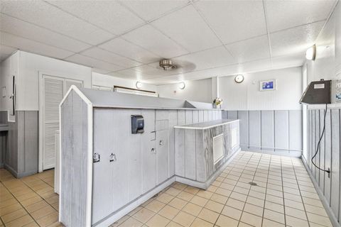 listing image 52