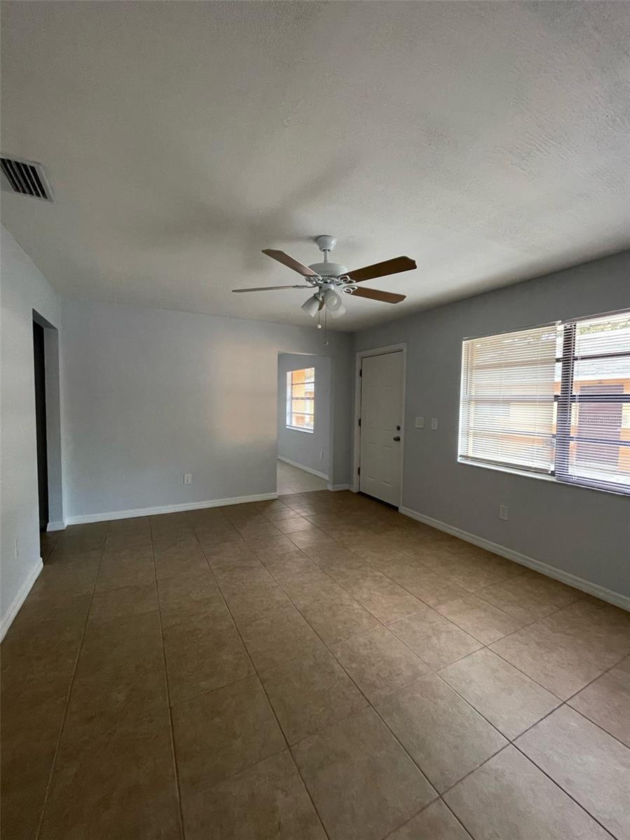 SUNNY VIEW SUB - Residential Lease