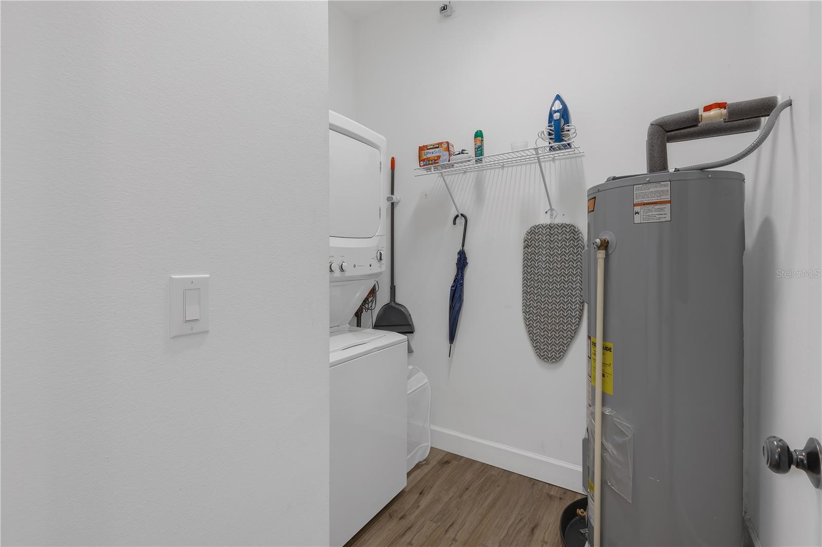 WEST PORT - Residential Income