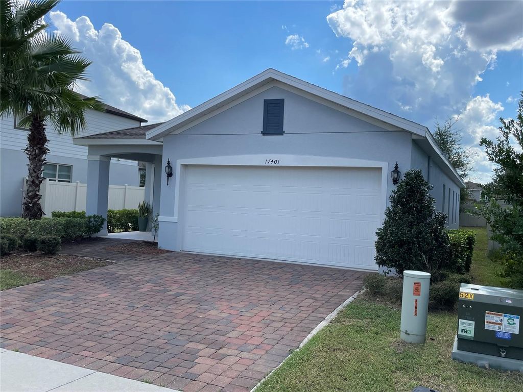 Photo of 17401 Painted Leaf Way, Clermont, FL 34714 (MLS # S5133351)