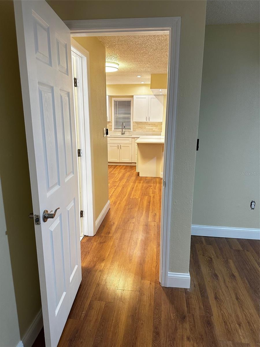 LAKE KATHRYN VILLAGE - Residential