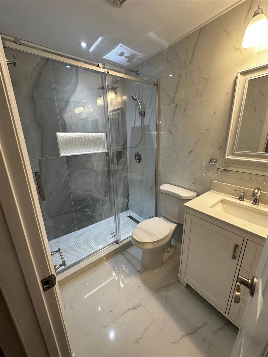 LAKE KATHRYN VILLAGE - Residential