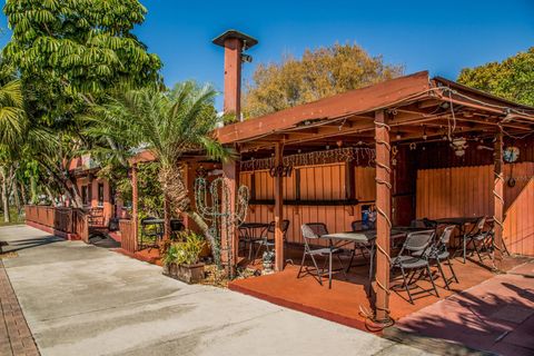 A home in PORT CHARLOTTE