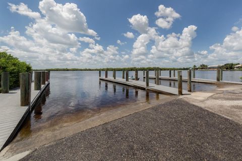 A home in PORT CHARLOTTE