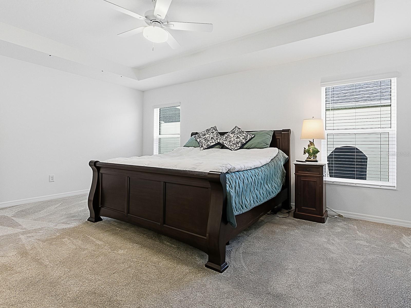 VILLAGES/SOUTHERN OAKS UN 246 - Residential