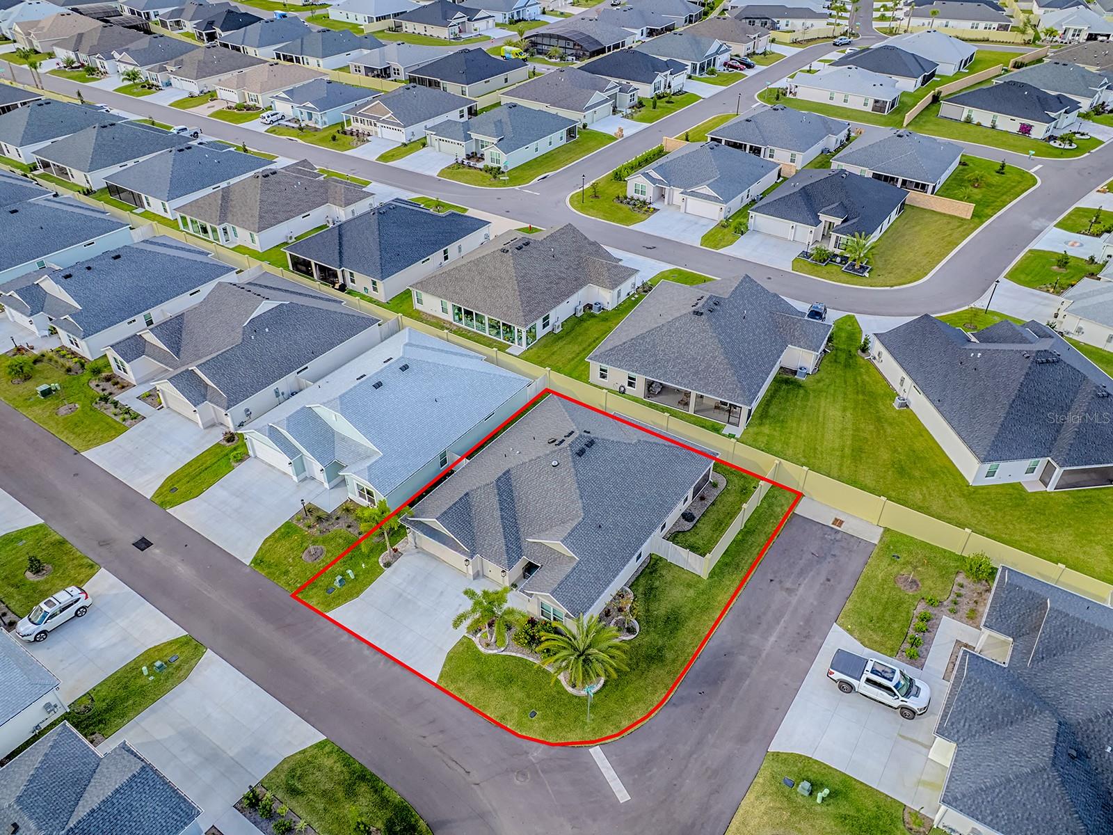 VILLAGES/SOUTHERN OAKS UN 246 - Residential