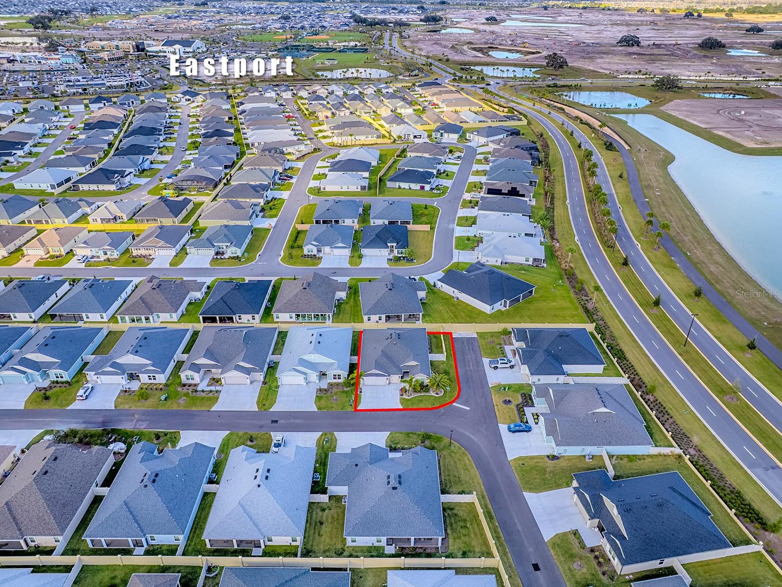 VILLAGES/SOUTHERN OAKS UN 246 - Residential