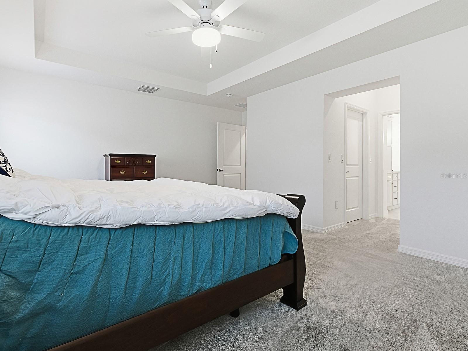 VILLAGES/SOUTHERN OAKS UN 246 - Residential