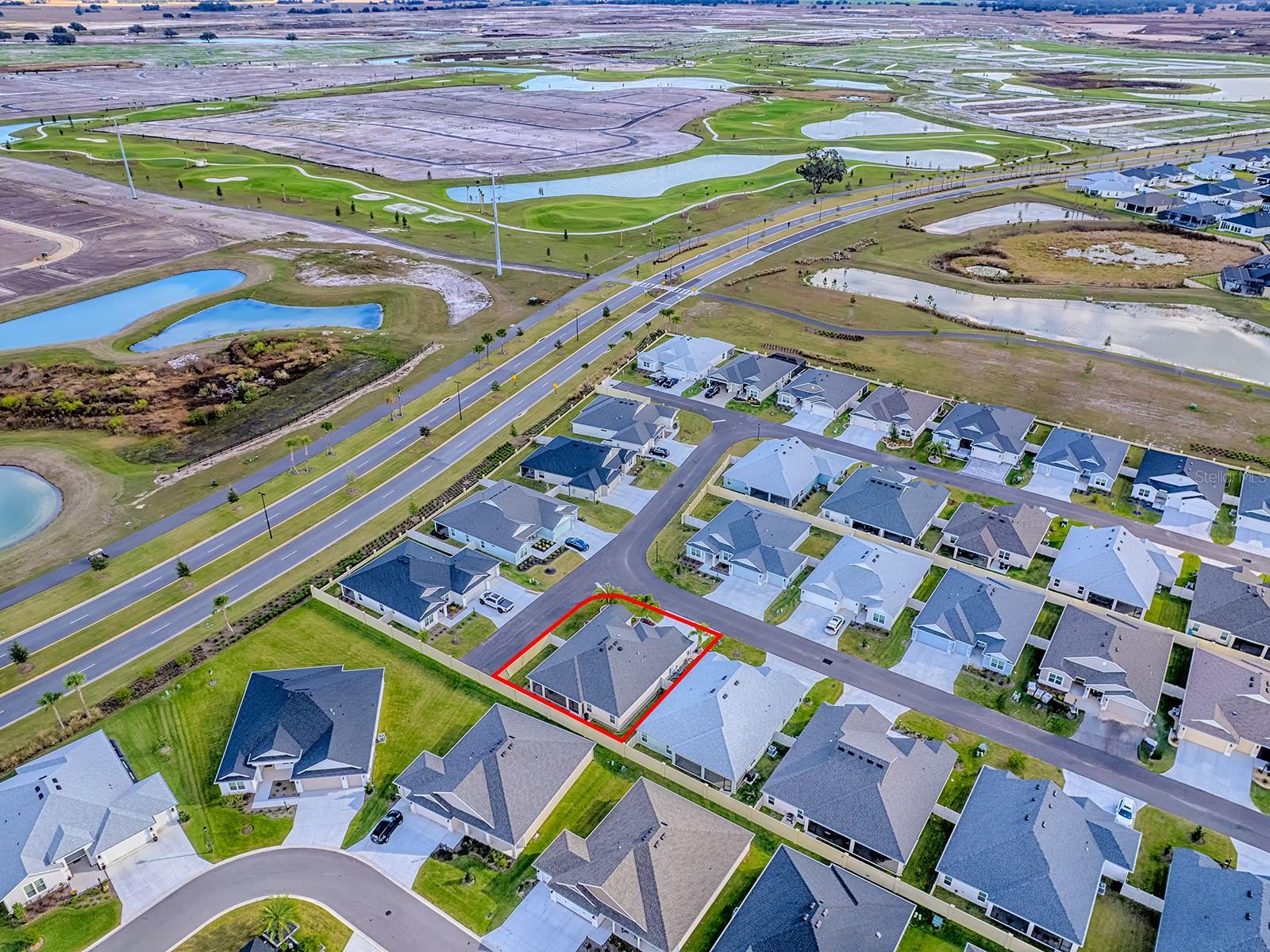 VILLAGES/SOUTHERN OAKS UN 246 - Residential