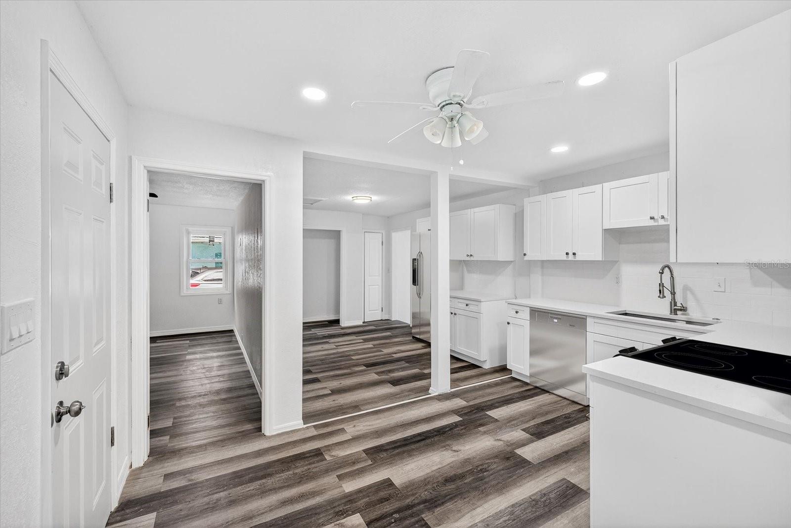 NORTH ST PETERSBURG - Residential