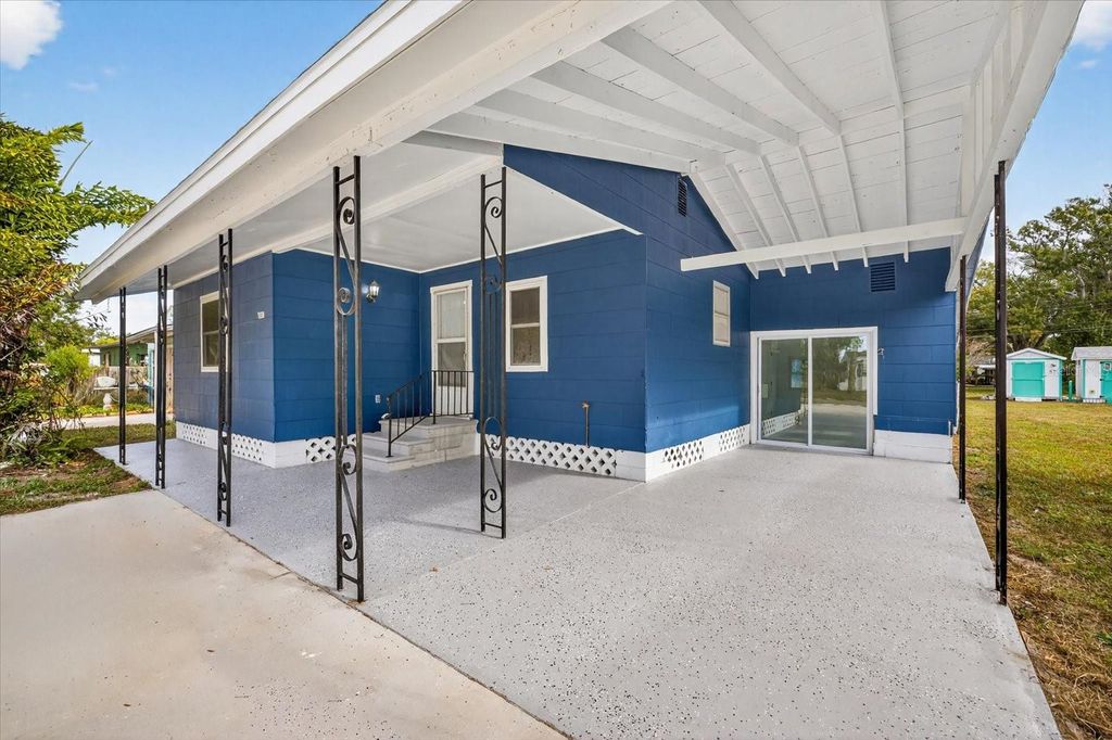 Photo of 5801 Magnolia Street N, St Petersburg, FL 33703 (MLS # TB8477975)