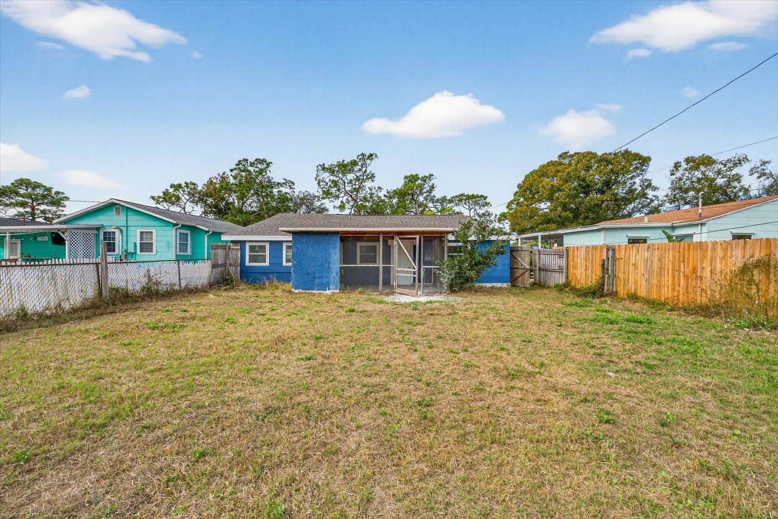 NORTH ST PETERSBURG - Residential